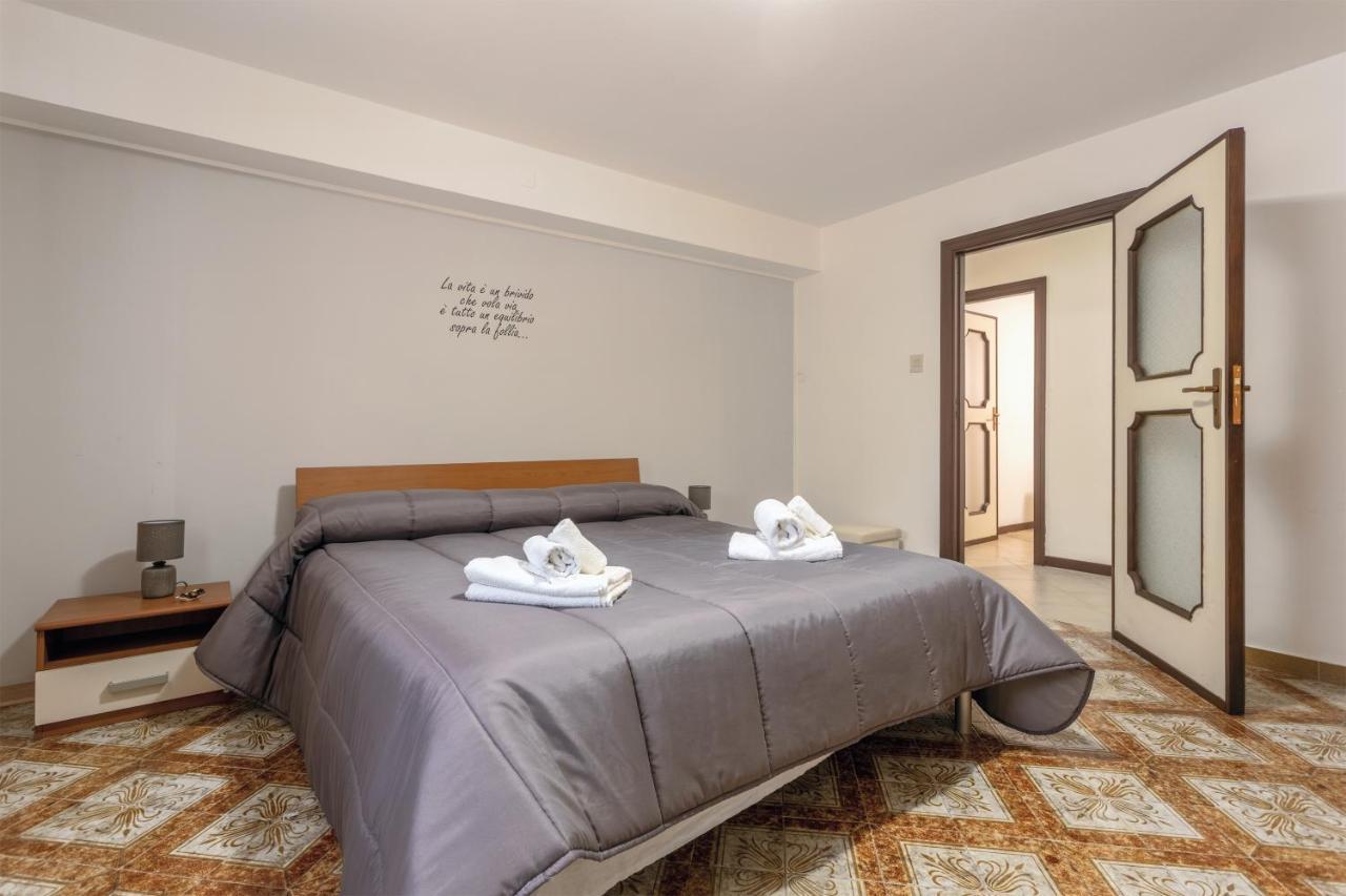 Casa In Villa A Mondello-700M Dal Mare Παλέρμο Εξωτερικό φωτογραφία